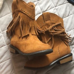 Toddler boots